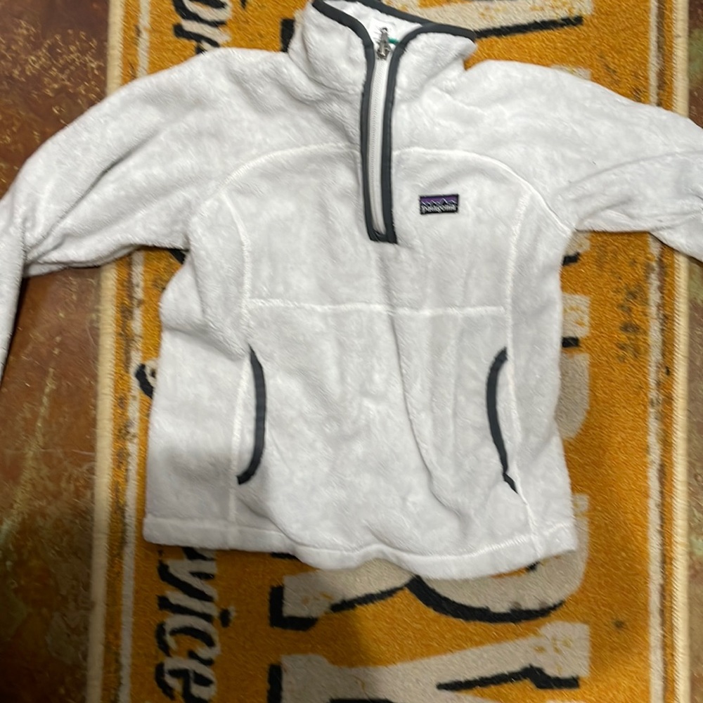Girls 5/6 Patagonia